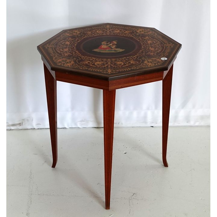 ITALIAN SIDE TABLE