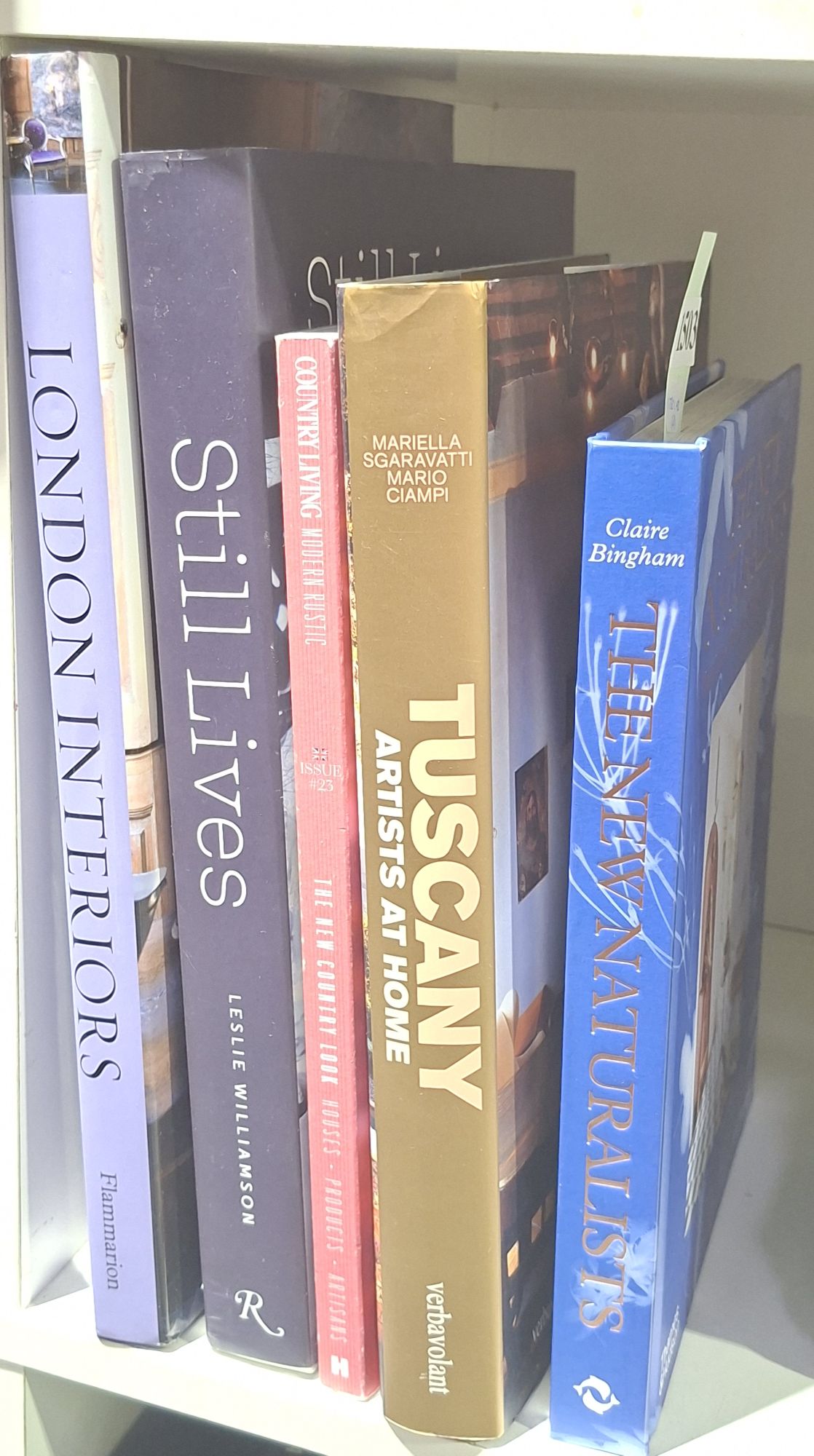 BOOKS - INTERIOR DESIGN