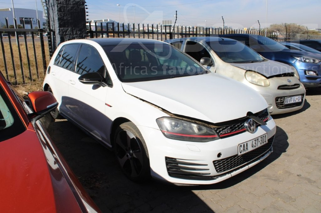 2013 VW GOLF VII GTI 2.0 TSI DSG