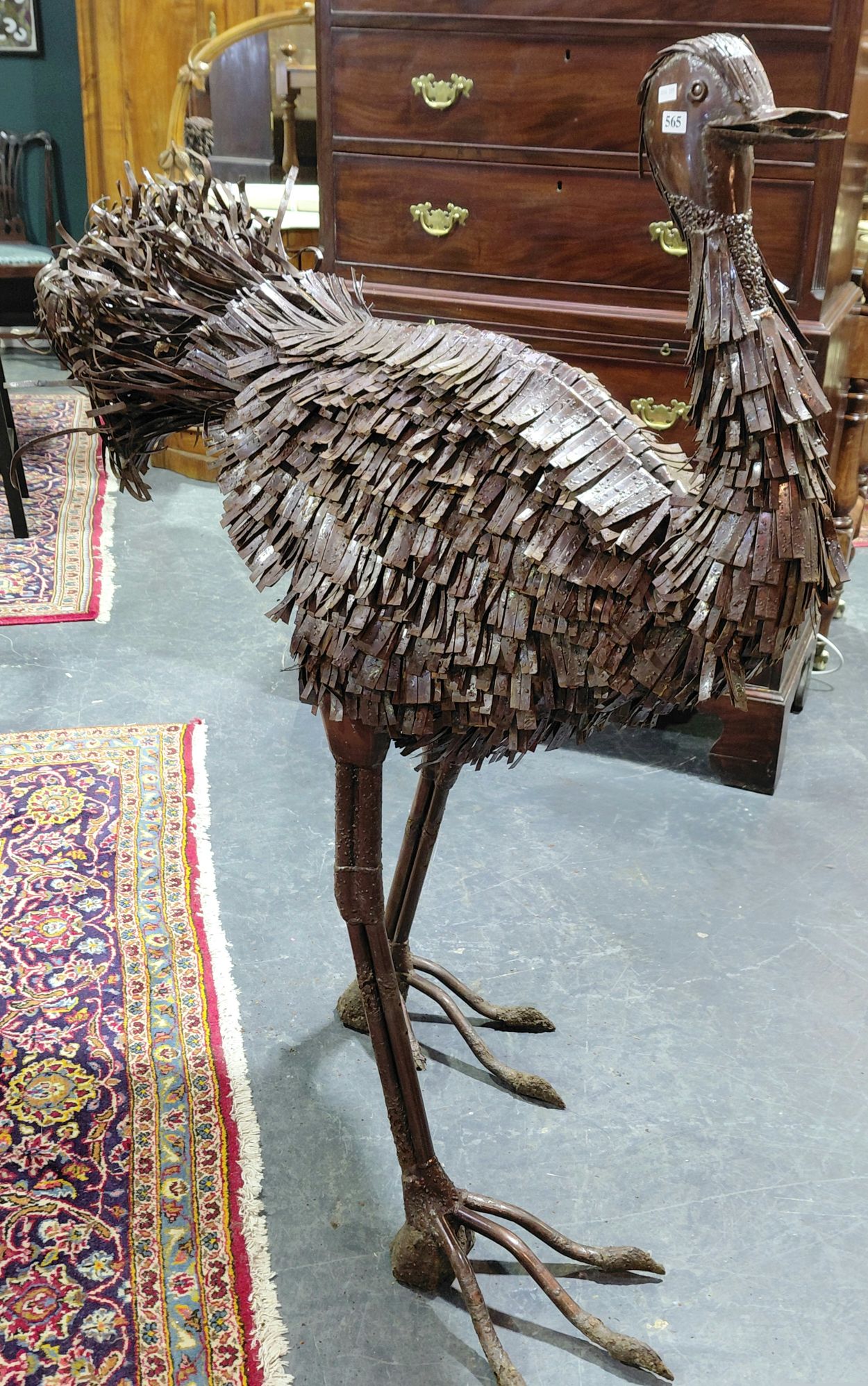 565 · LARGE EMU GARDEN SCULPTURE