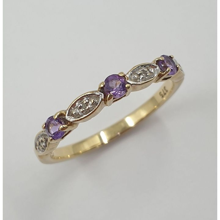 9ct Y/G Amethyst & Diamond Ring