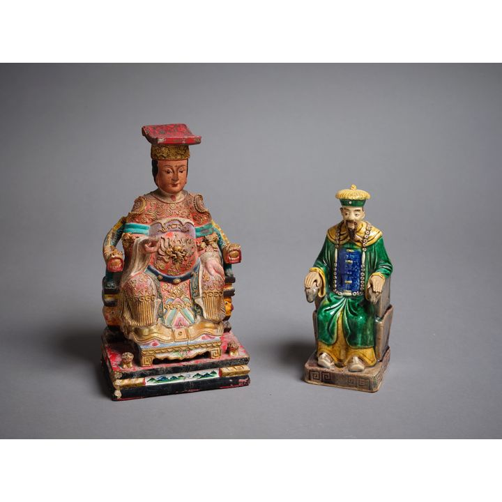 Two Chinese seated figures