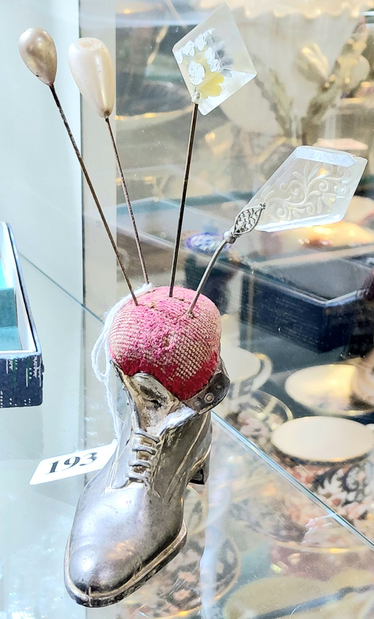 193 · BOOT PIN CUSHION AND HAT PINS
