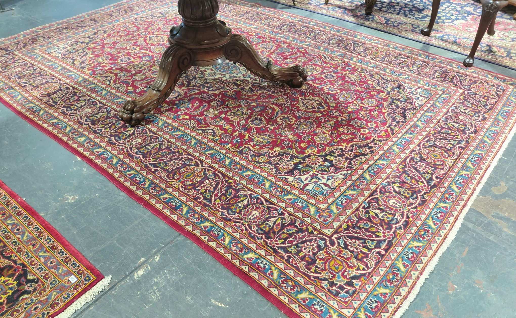 635 · PERSIAN KASHAN RUG