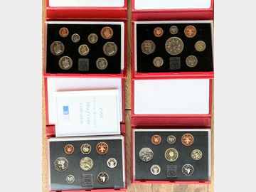1992, 1993, 1994 AND 1995 DELUXE PROOF SET