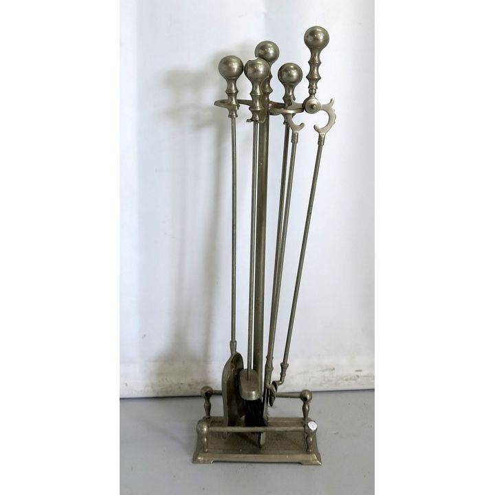 SET OF STEEL FIRE IRONS
