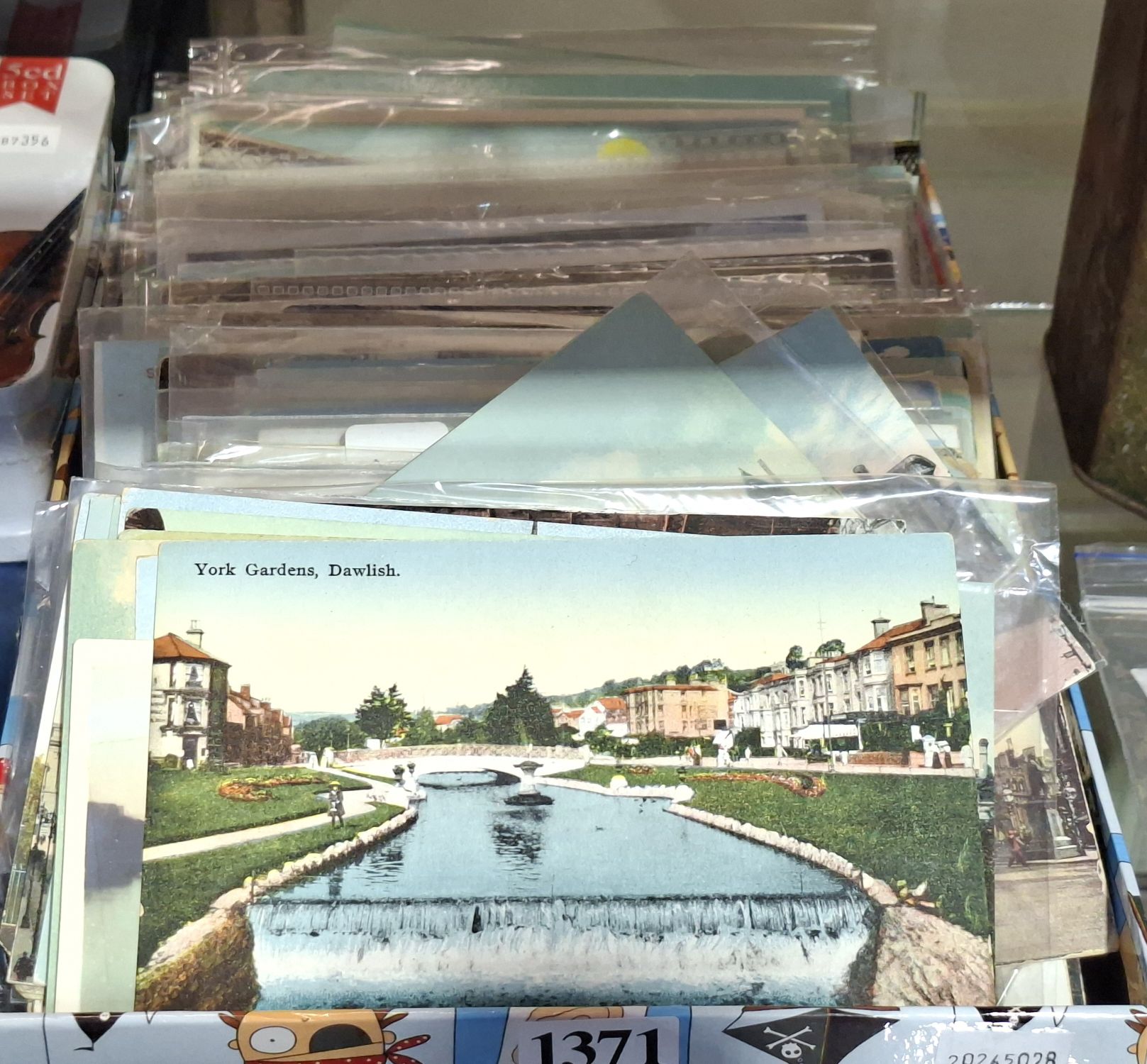 POSTCARDS - RAILWAYS AND STRUCTURES