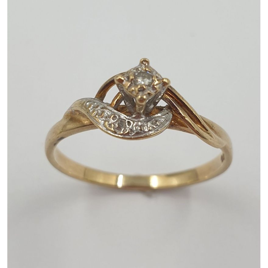 9ct Y/G Diamond Ring
