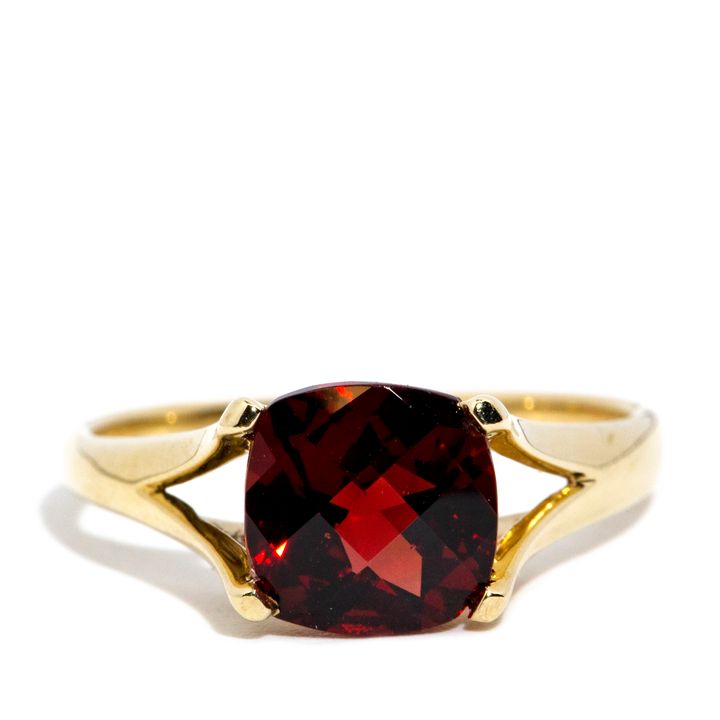 Garnet 9ct Gold Ring,