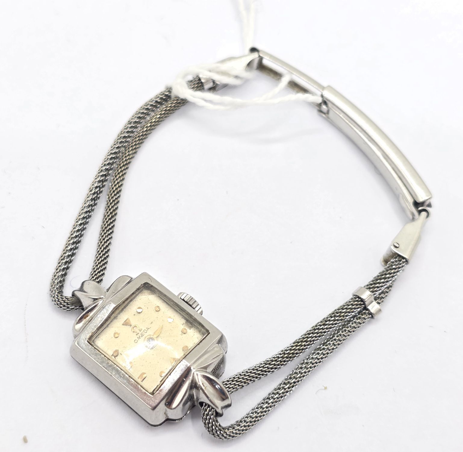OMEGA LADIES WRIST WATCH