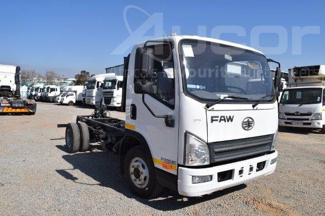 2025 FAW CA6.130FL 4x2 Chassis cap Truck M/T