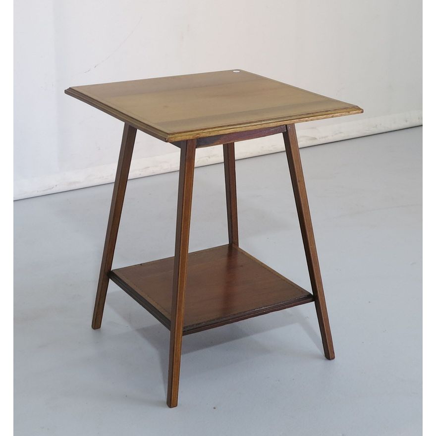 MAHOGANY TWO-TIER LAMP TABLE