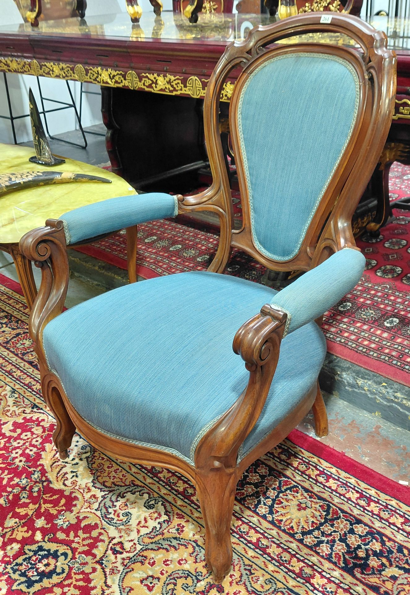 261 · VICTORIAN WALNUT ARMCHAIR