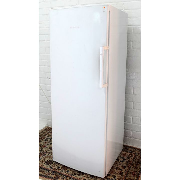 BOSCH FRIDGE