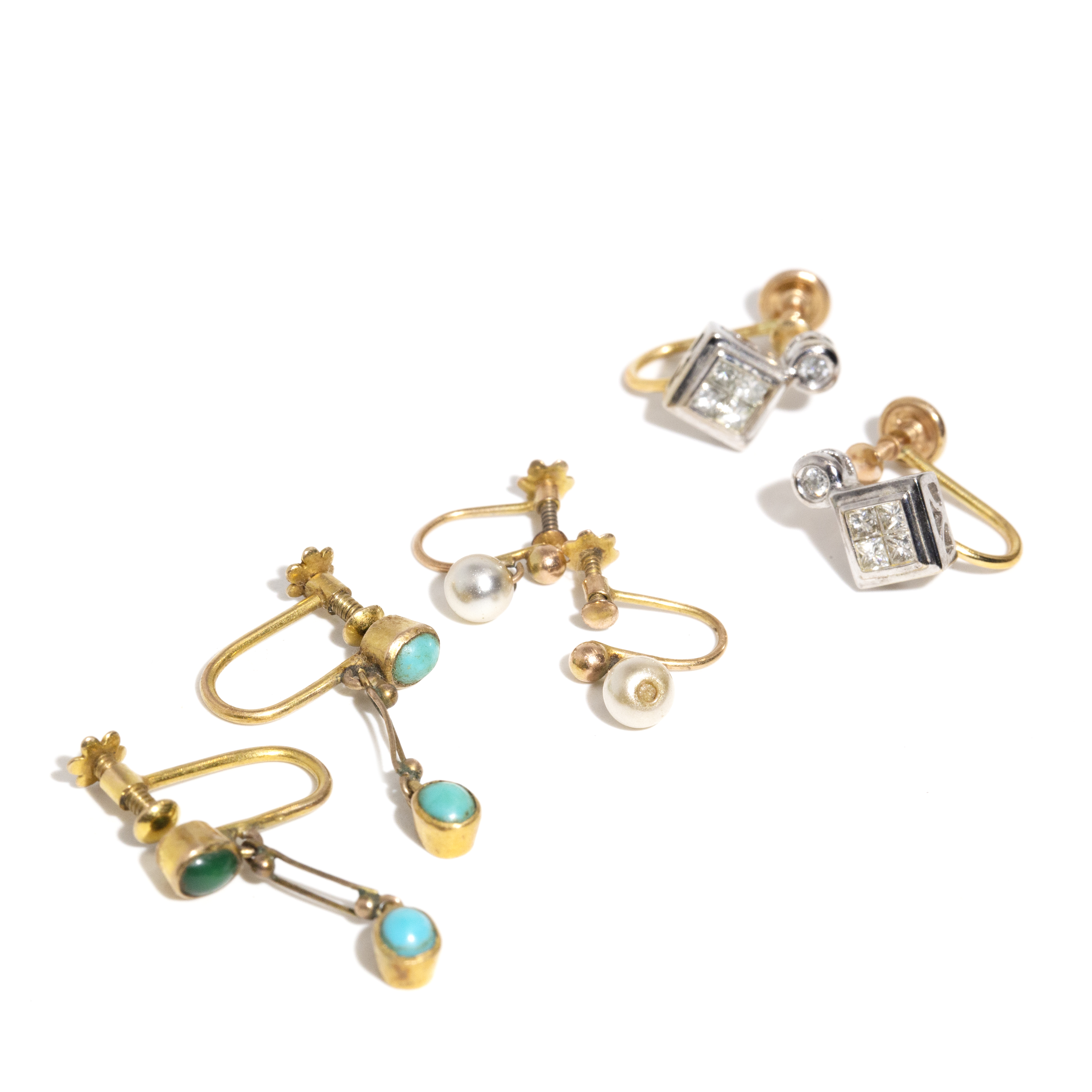 409 · 14/18ct Diamond Earrings, 9ct Turquoise Earrings & 9ct Imitation Pearl Earrings