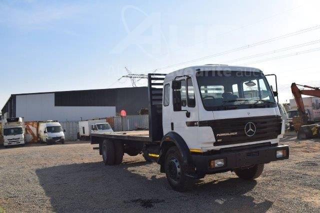 1987 Mercedes-Benz Powerliner Flat deck-body 1417 4x2 Manual Transmission