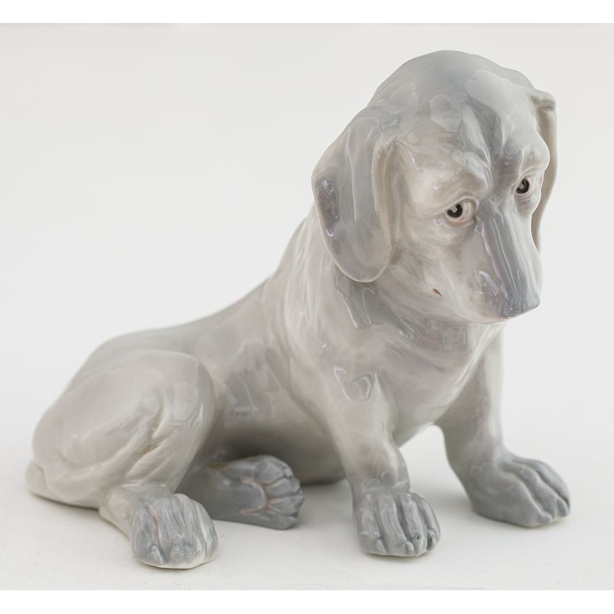 Figurka jamnika,  Gebrüder Heubach, Turyngia, l. 1882-1915