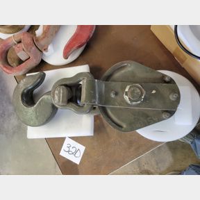 Large industrial military cable sheave, snatch block w hook