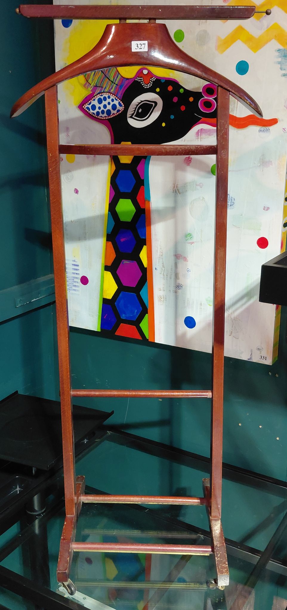 327 · VALET STAND