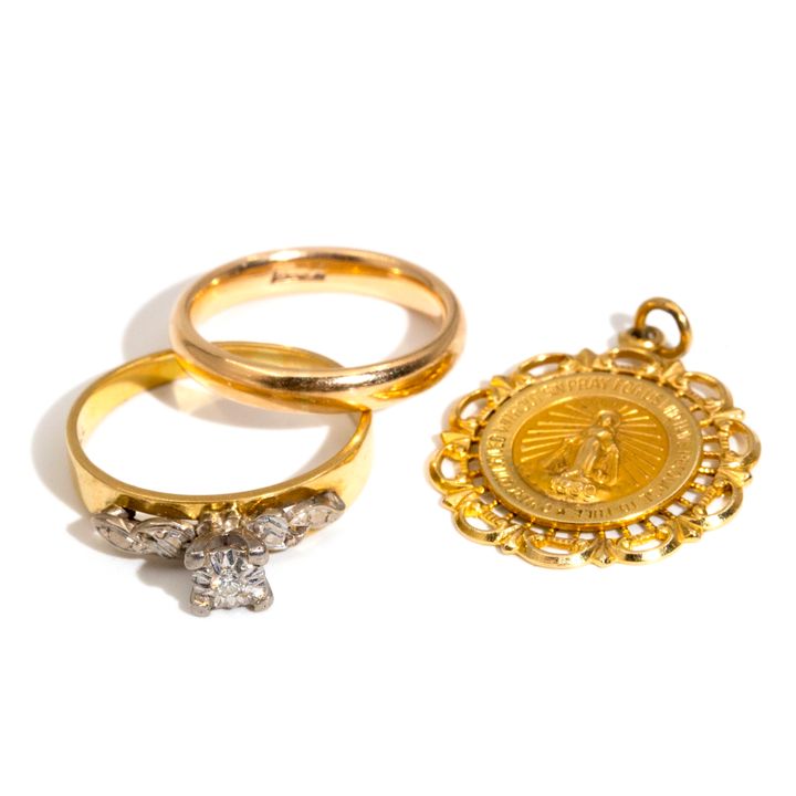 Two Gold Rings & Gold Pendant