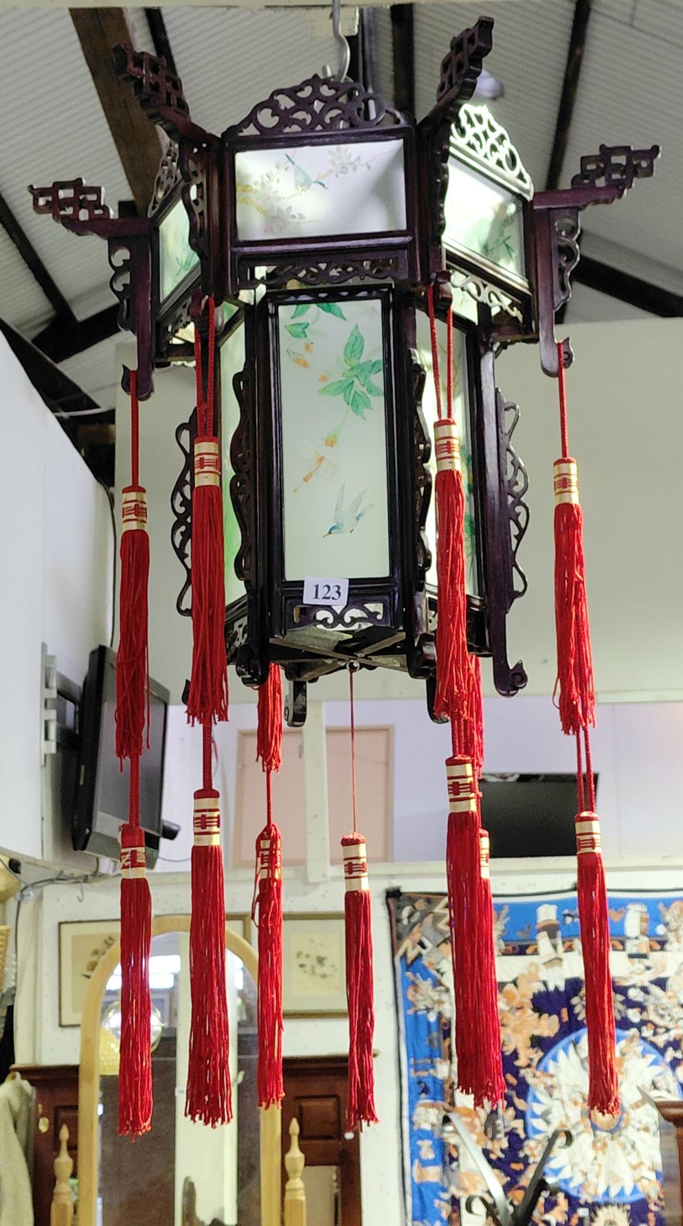 123 · CHINESE LANTERN