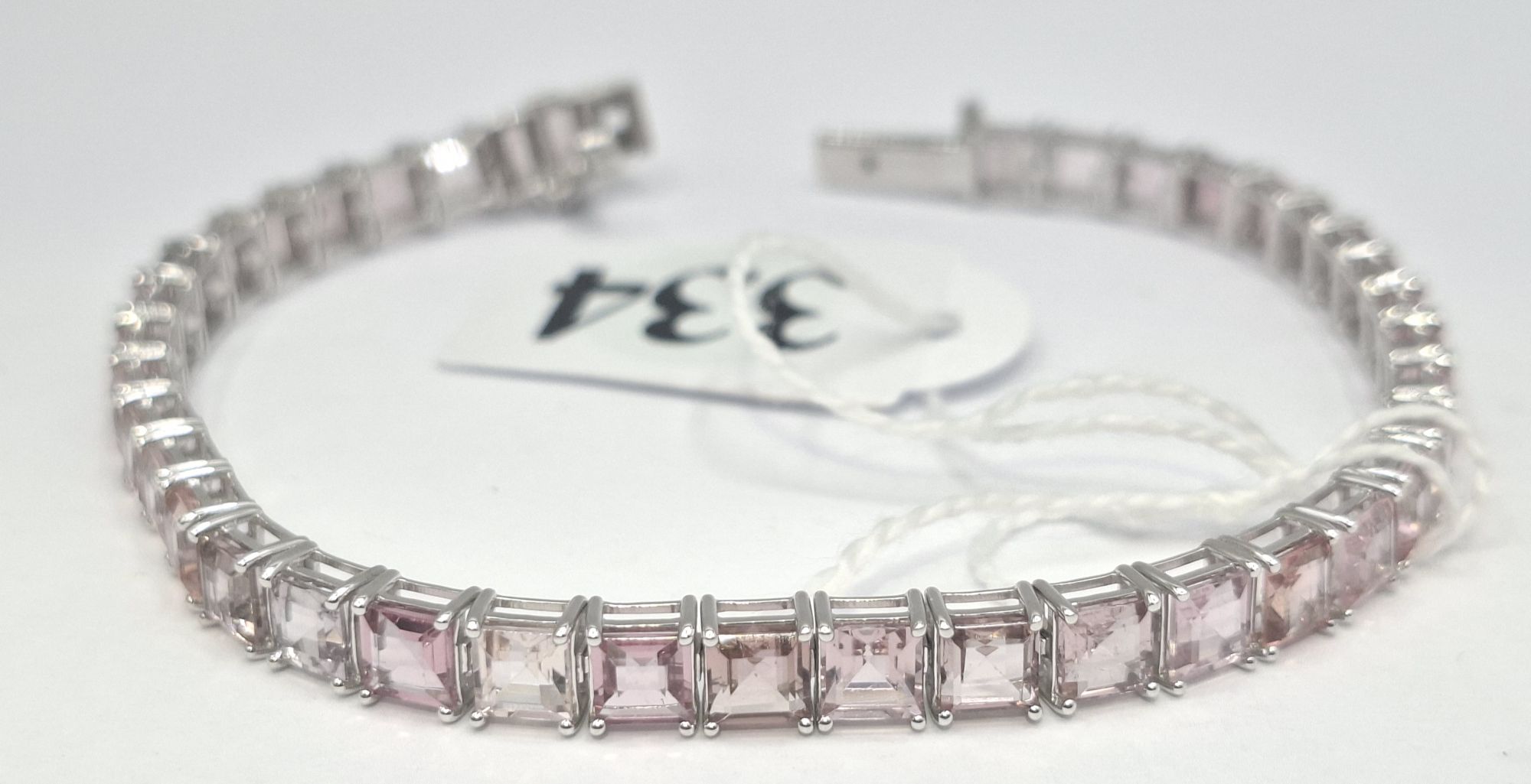 9ct Gold Line Bracelet