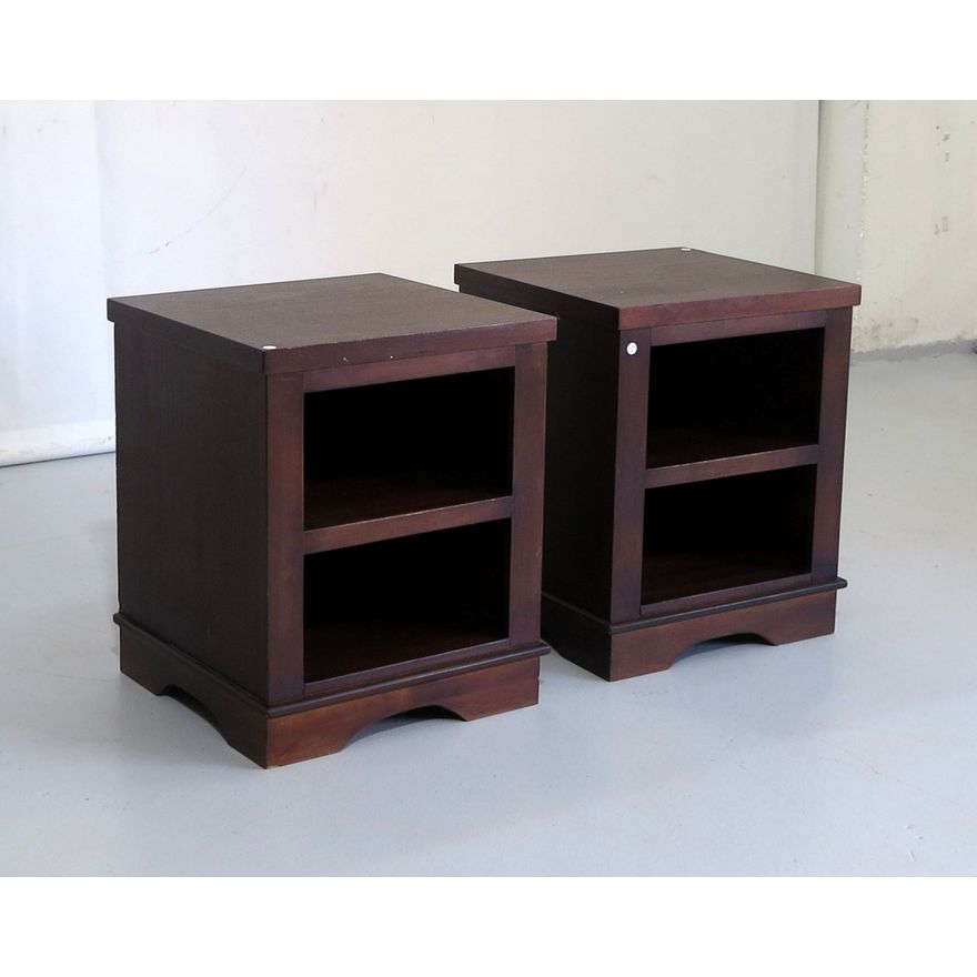 PAIR OF MAHOGANY PEDESTALS