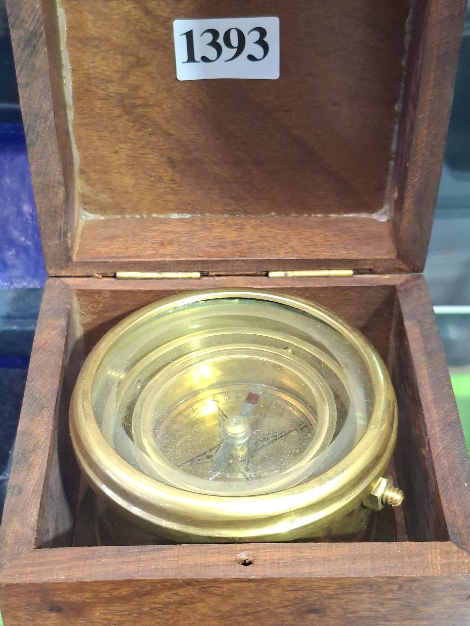 1393 · MARITIME BOXED COMPASS