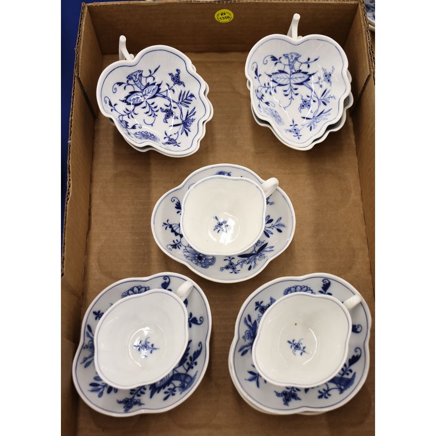 Box Meissen Blue Onion Quatrefoil Cup Saucers etc.