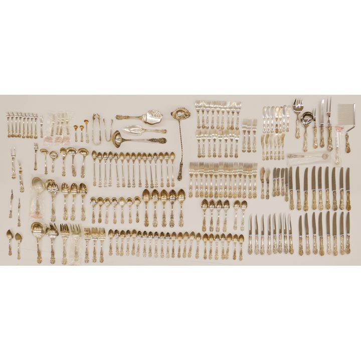 188pc Reed & Barton 'Francis I' Sterling Pattern Flatware