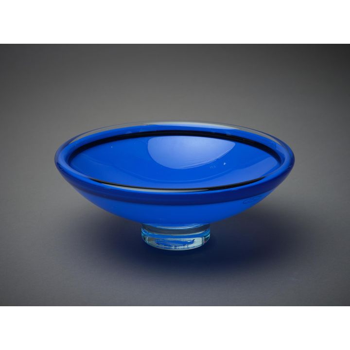 Hoglund - Small blue glass bowl