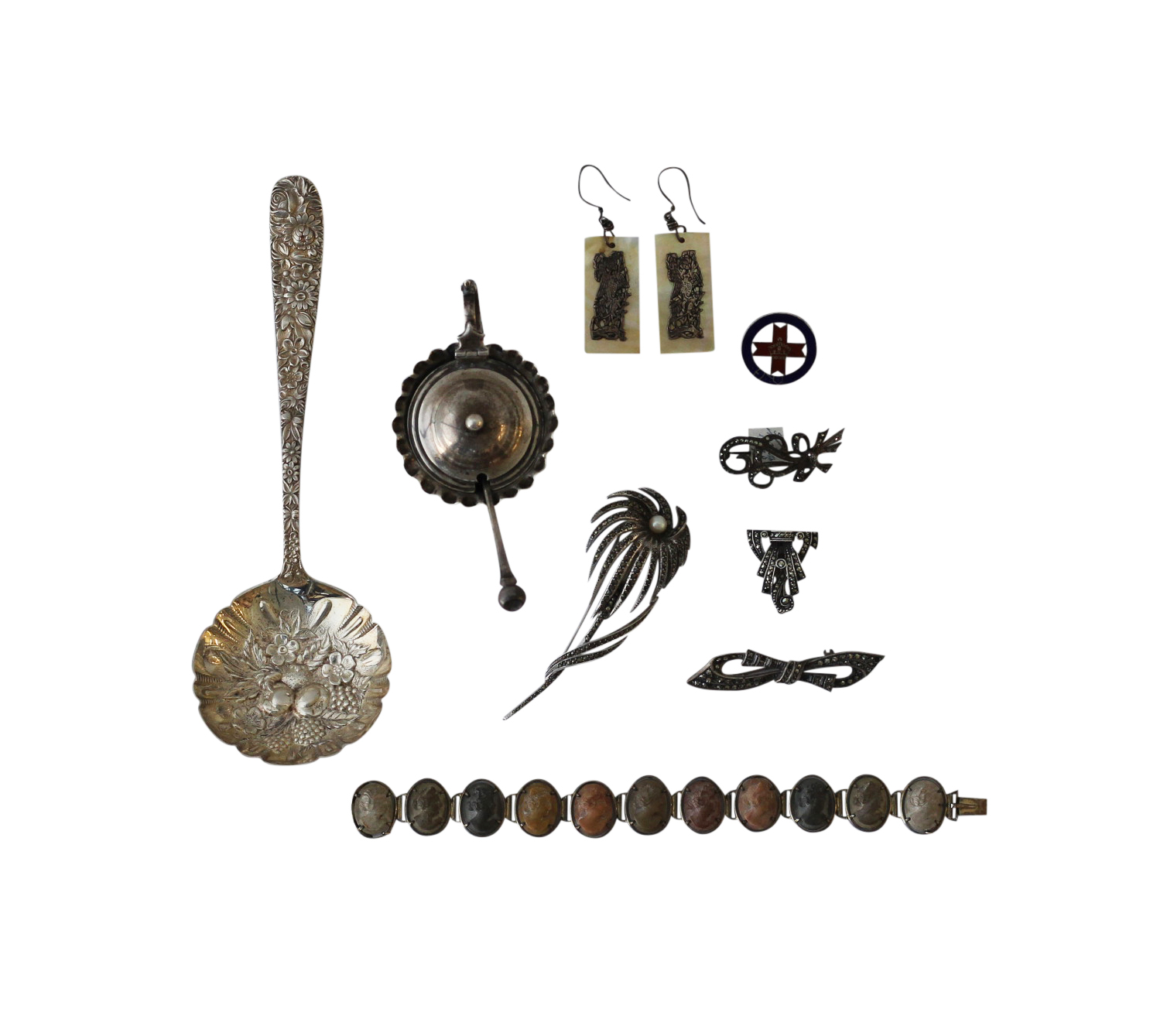 Antiques, Accumulation, VGC