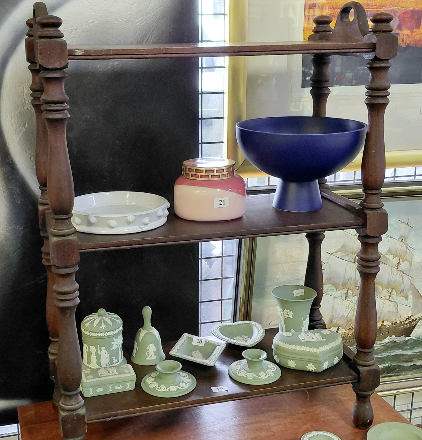 19 · CEDAR SHELF