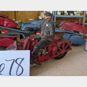 NEW PHOTOS: Cast iron Hubley antique policeman and motorcycle with sidecar