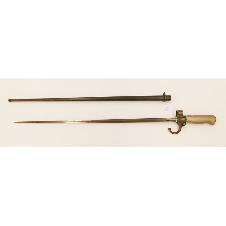 French Model 1886 Lebel 'Rosalie' Epee Bayonet. 25'' overall with 20.5'' needle shape blade.