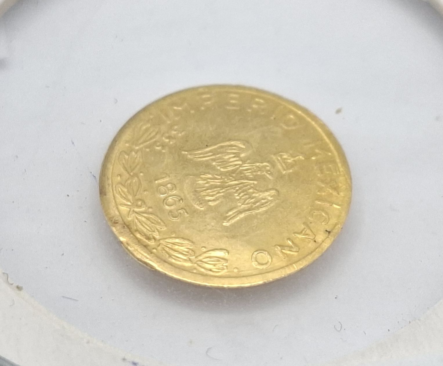 1090 · MEXICAN IMPERIO COMMEMORATIVE COIN