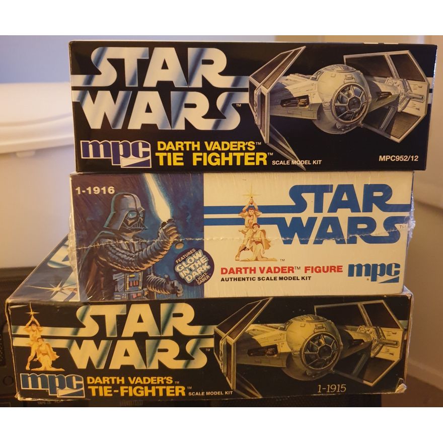 Darth Vader Model Kits (x3)