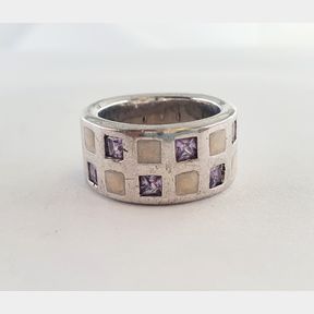 STERLING SILVER RING WITH PURPLE CUBICS - 51601/50