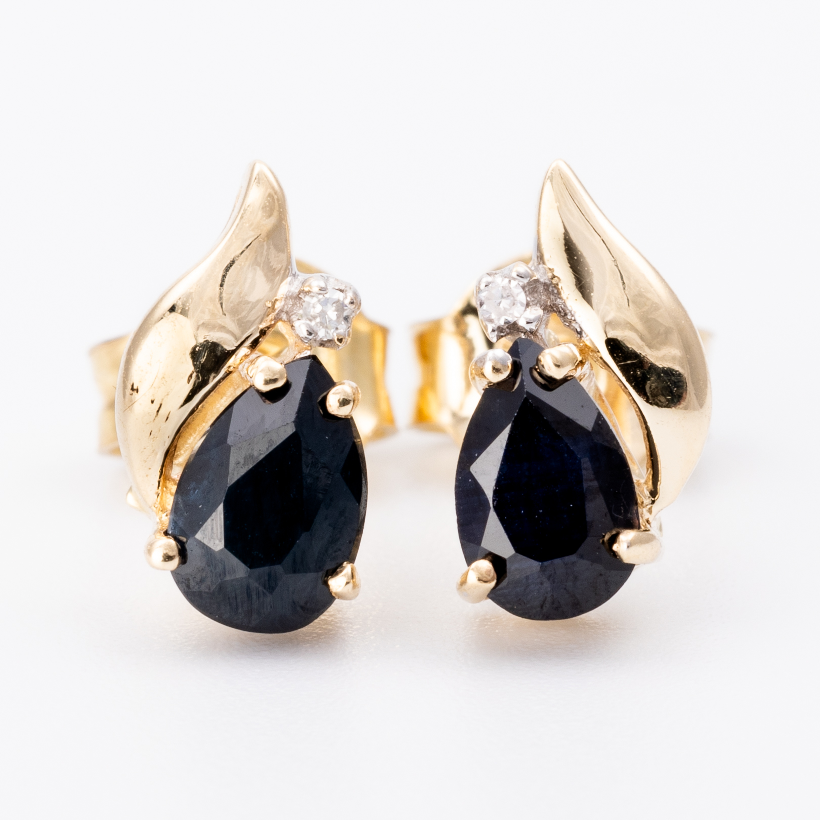 219 · Sapphire & DIanond Earrings 9ct Gold