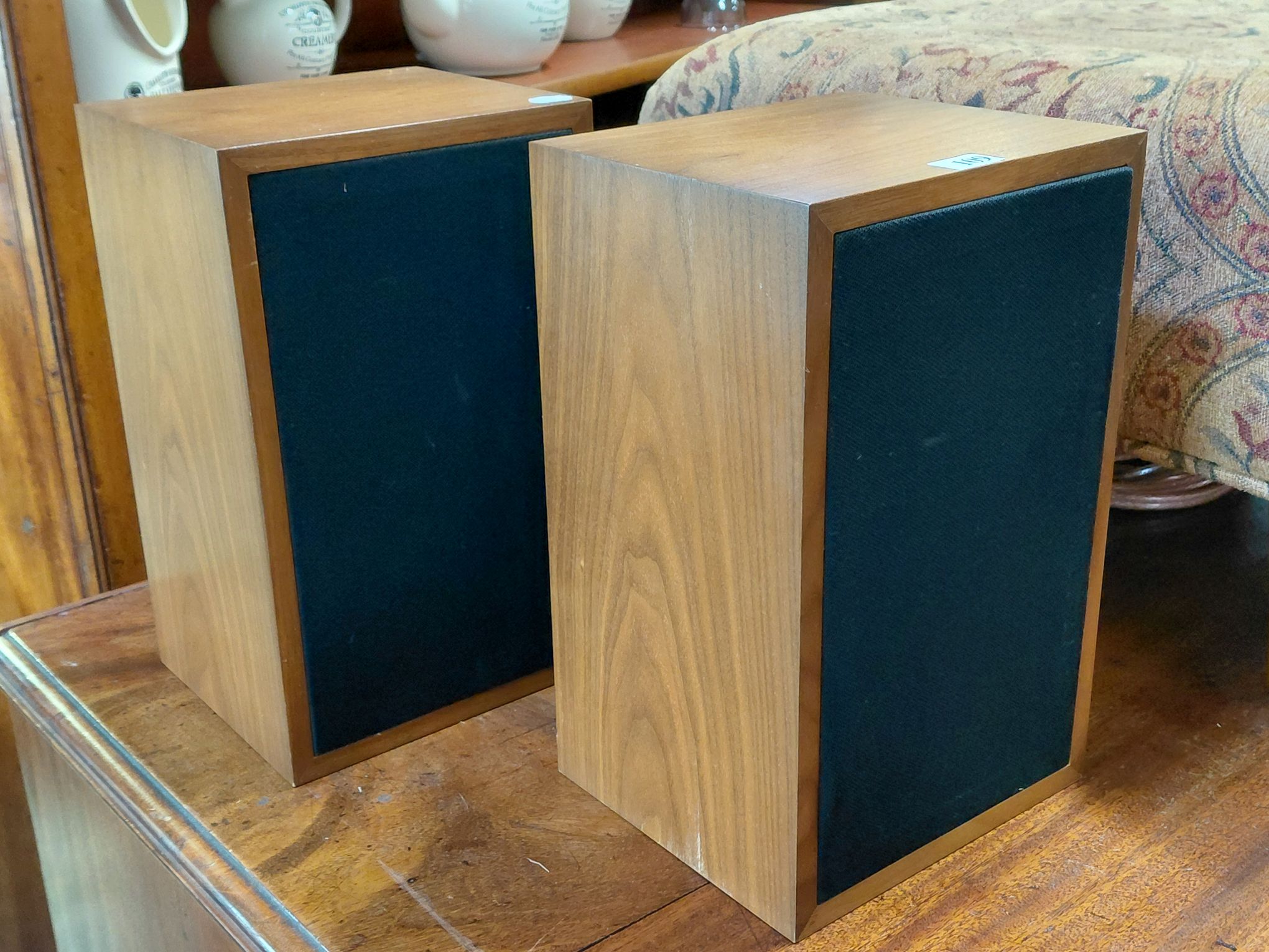 109 · A PAIR OF LINN KAN MK1 SPEAKERS