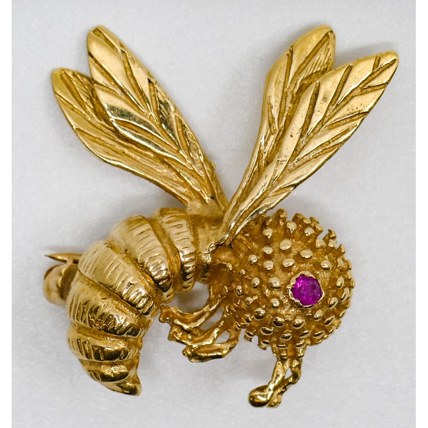 14k Figural Bee Brooch with Ruby Eyes 1.25'' - 3.8 Grams