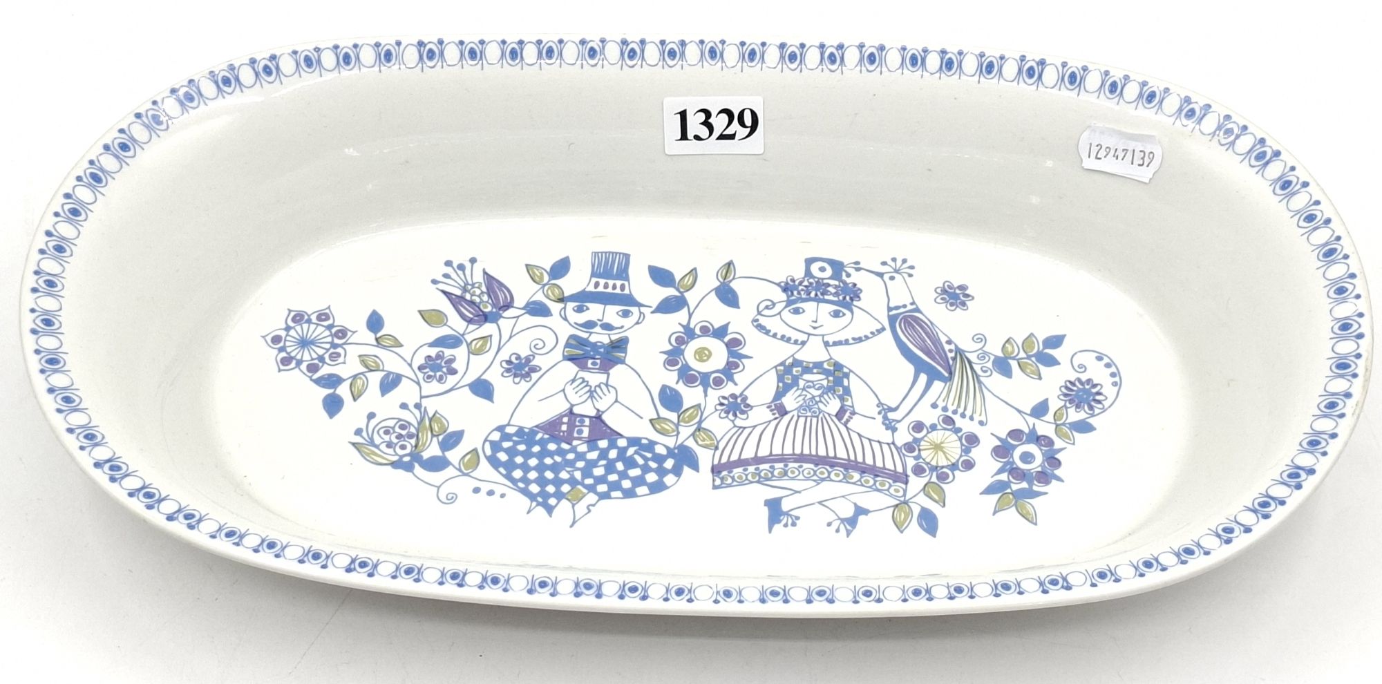 1329 · TURI DESIGN FIGGJO DISH
