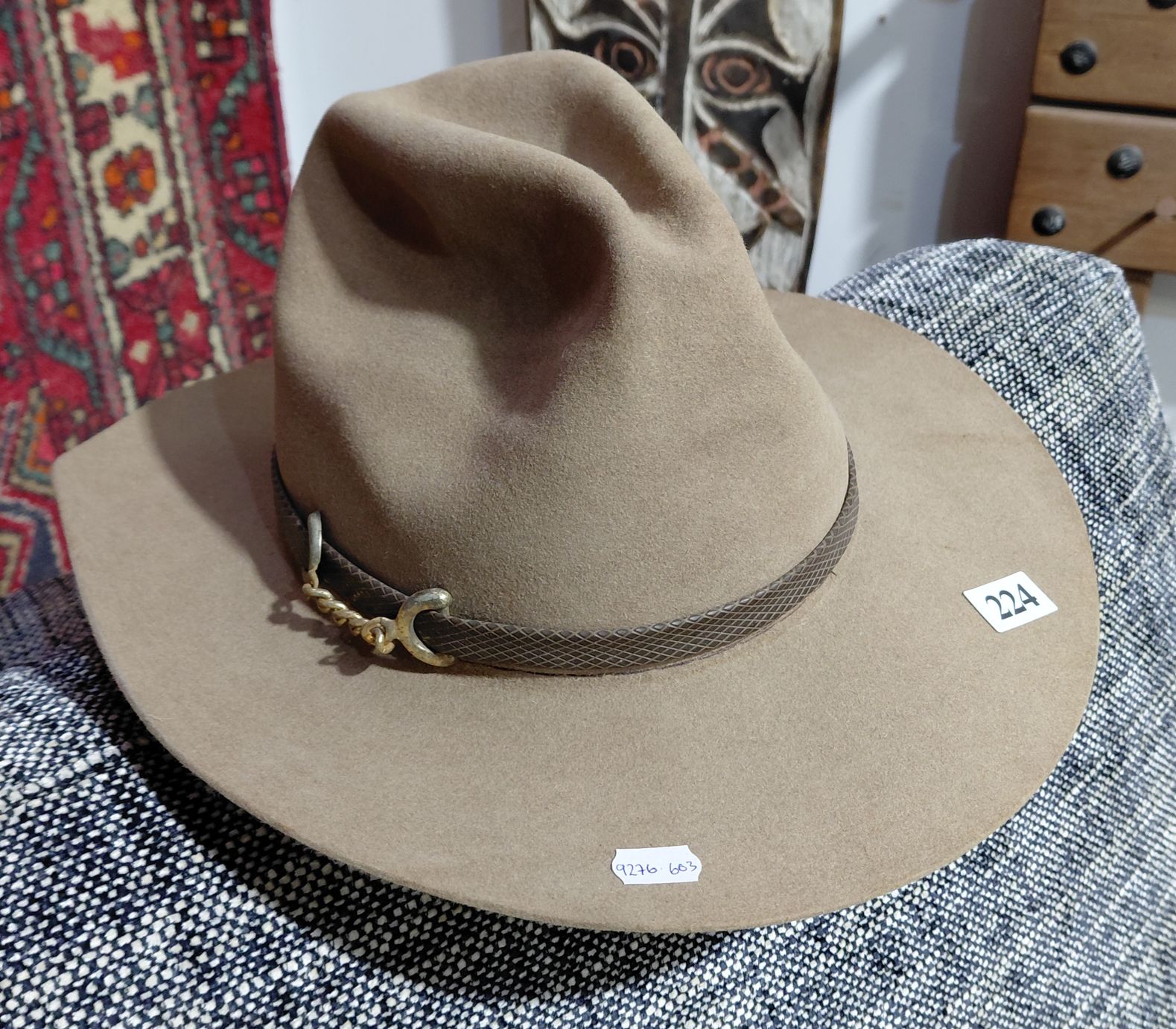224 · AKUBRA HAT