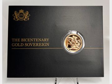 2017 ELIZABETH II UNCIRUCLATED GOLD SOVEREIGN IN CARD