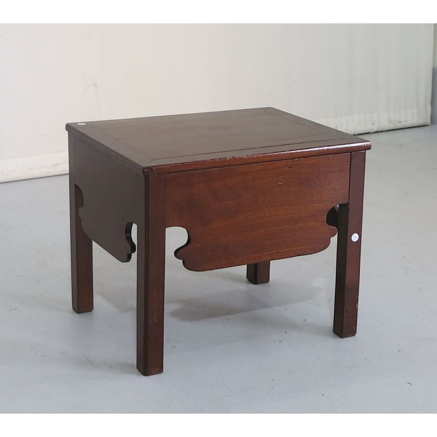 MAHOGANY COMMODE TABLE