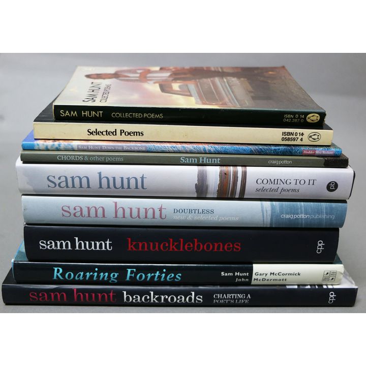 HUNT, SAM [11 titles, all signed]