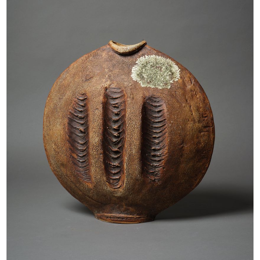 Len Castle - Large and impressive Discoid vase