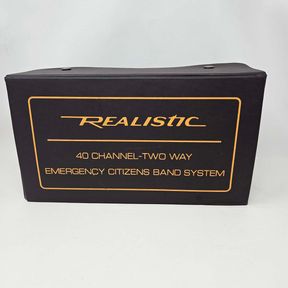 Vintage Realistic TRC-412 Emergency 40 Channel Transceiver CB Radio with Case
