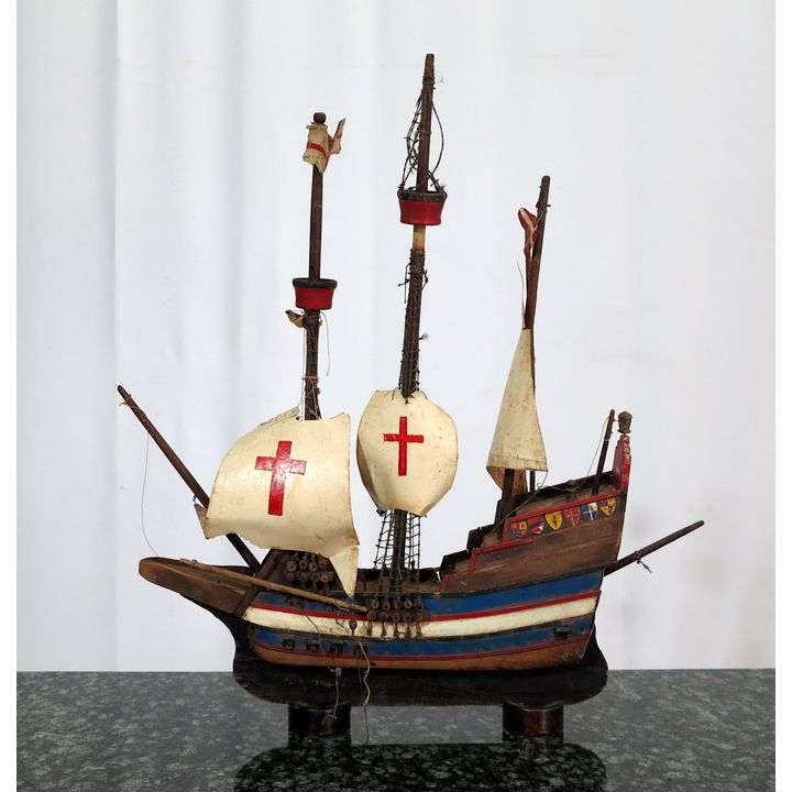 MODEL SHIP "SANTA MARIA"