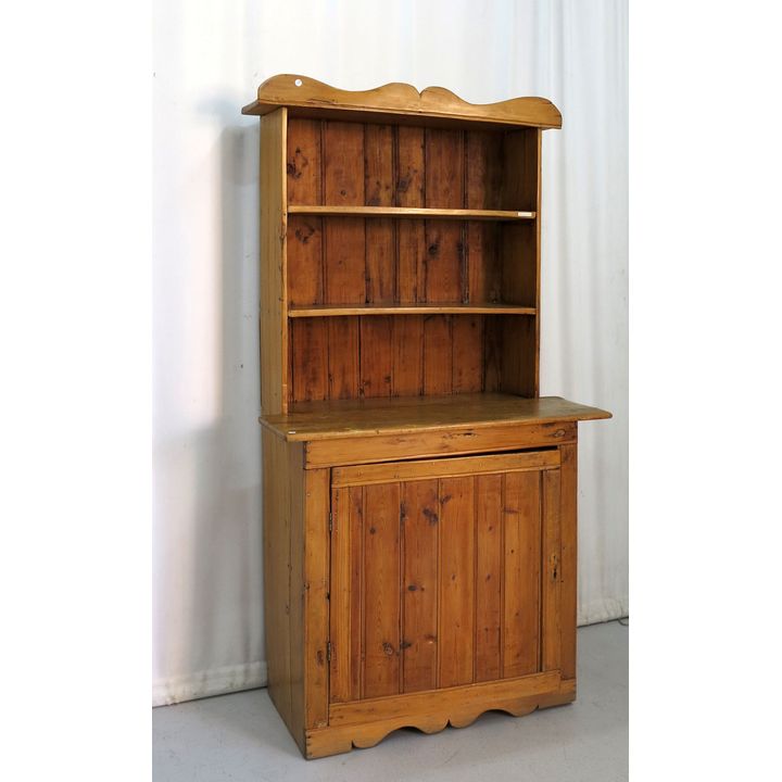 PINE KITCHEN DRESSER